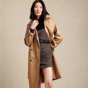 NWT Banana Republic Trench Coat!
